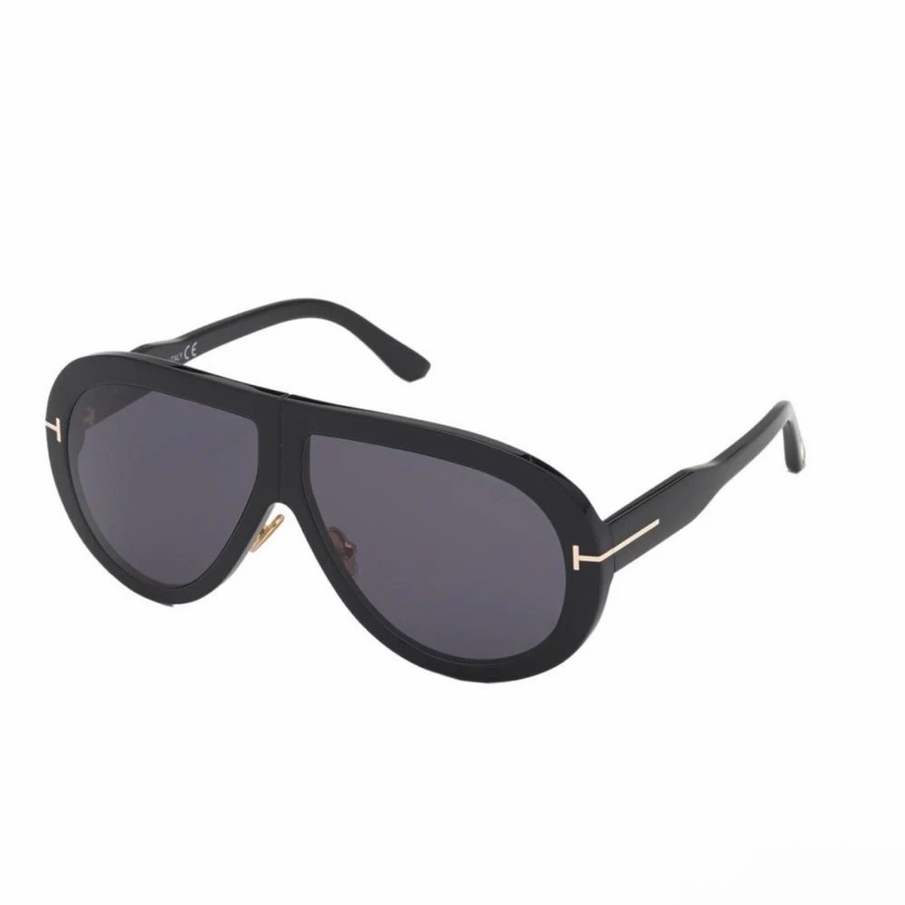 1000% Auth. Tom Ford Troy Smoke Pilot Unisex Sunglasses FT0836